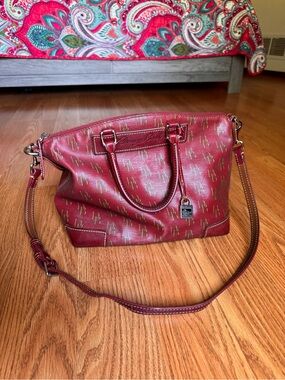 Dooney & Bourke